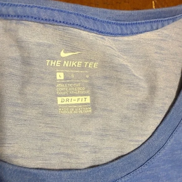 Nike Blue Dri-FIT Tee Crewneck Short Sleeve Women’s L - Picture 2 of 8